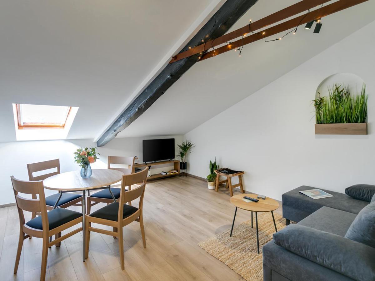 Fantattic Apartment City Center Porec Esterno foto