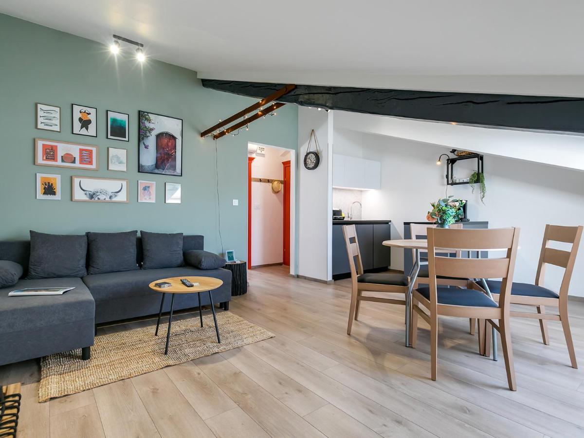 Fantattic Apartment City Center Porec Esterno foto
