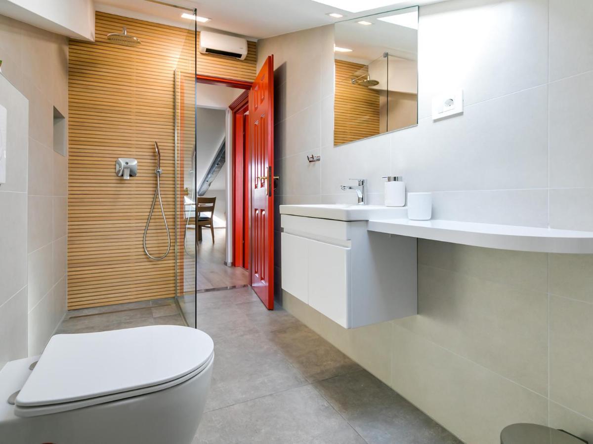 Fantattic Apartment City Center Porec Esterno foto