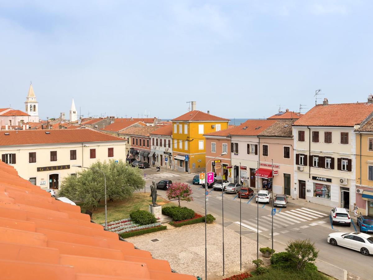 Fantattic Apartment City Center Porec Esterno foto