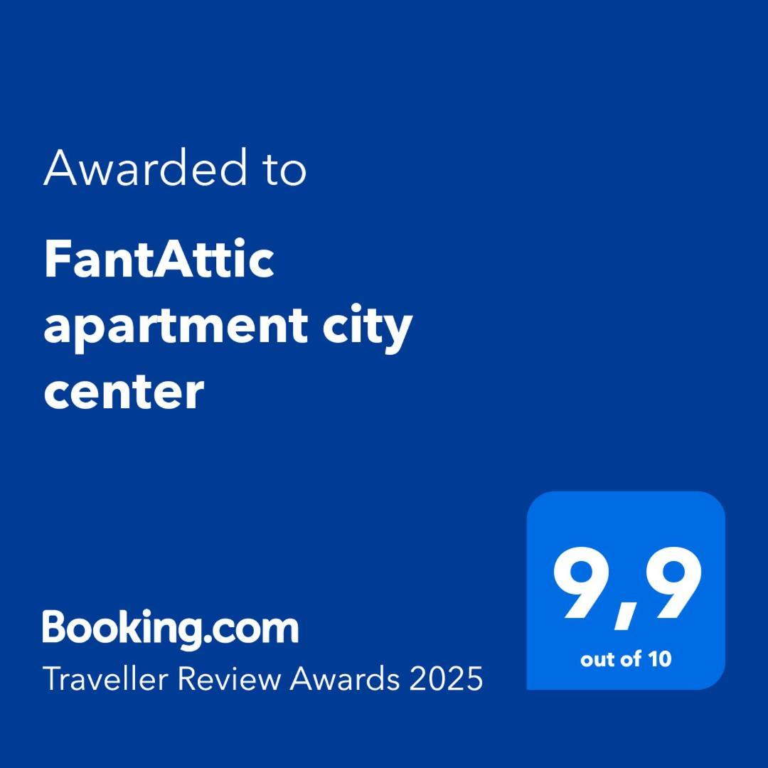Fantattic Apartment City Center Porec Esterno foto